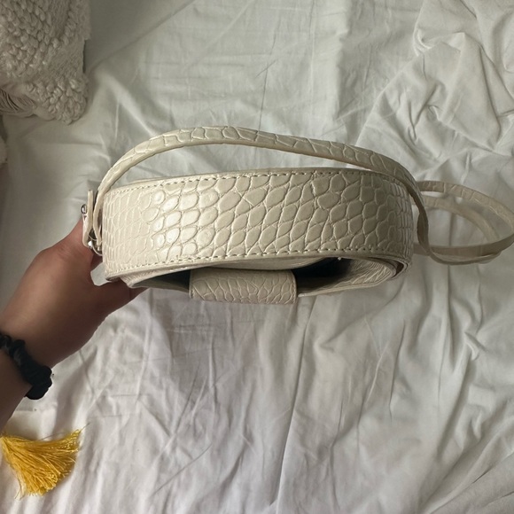 NWT crossbody bag - Picture 5 of 6